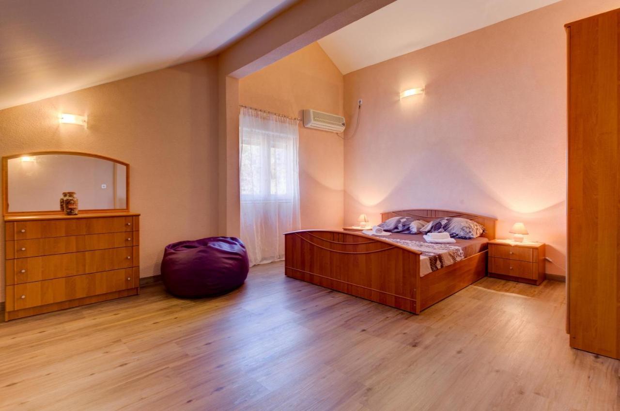 Apartments Vesna 티바트 외부 사진