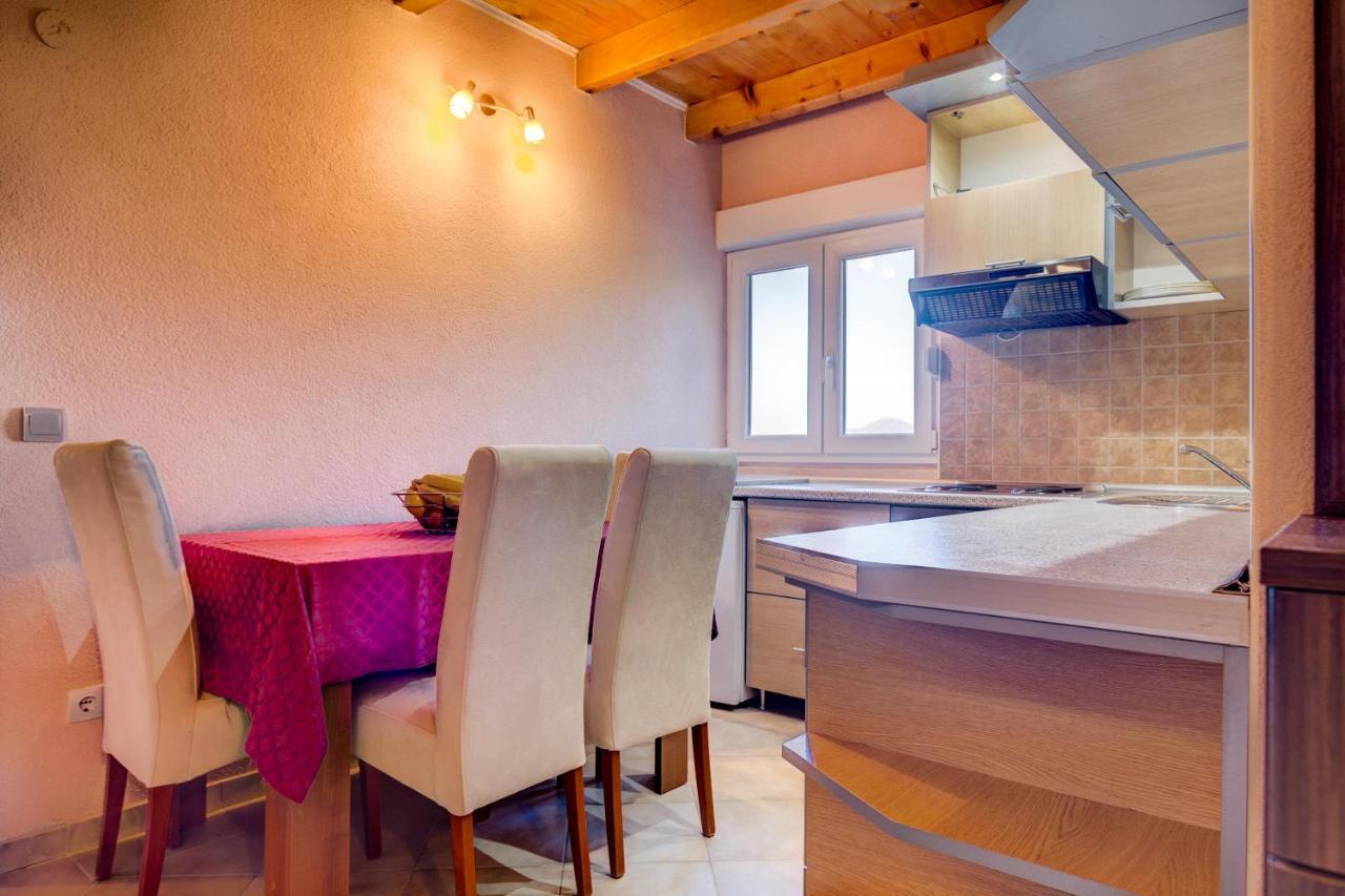 Apartments Vesna 티바트 외부 사진
