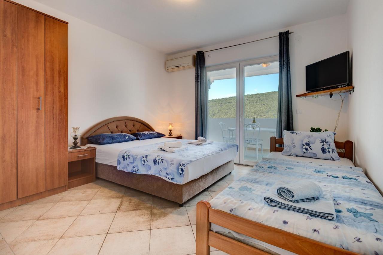 Apartments Vesna 티바트 외부 사진