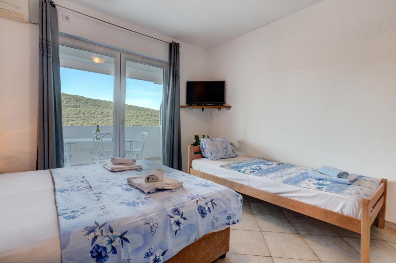 Apartments Vesna 티바트 외부 사진