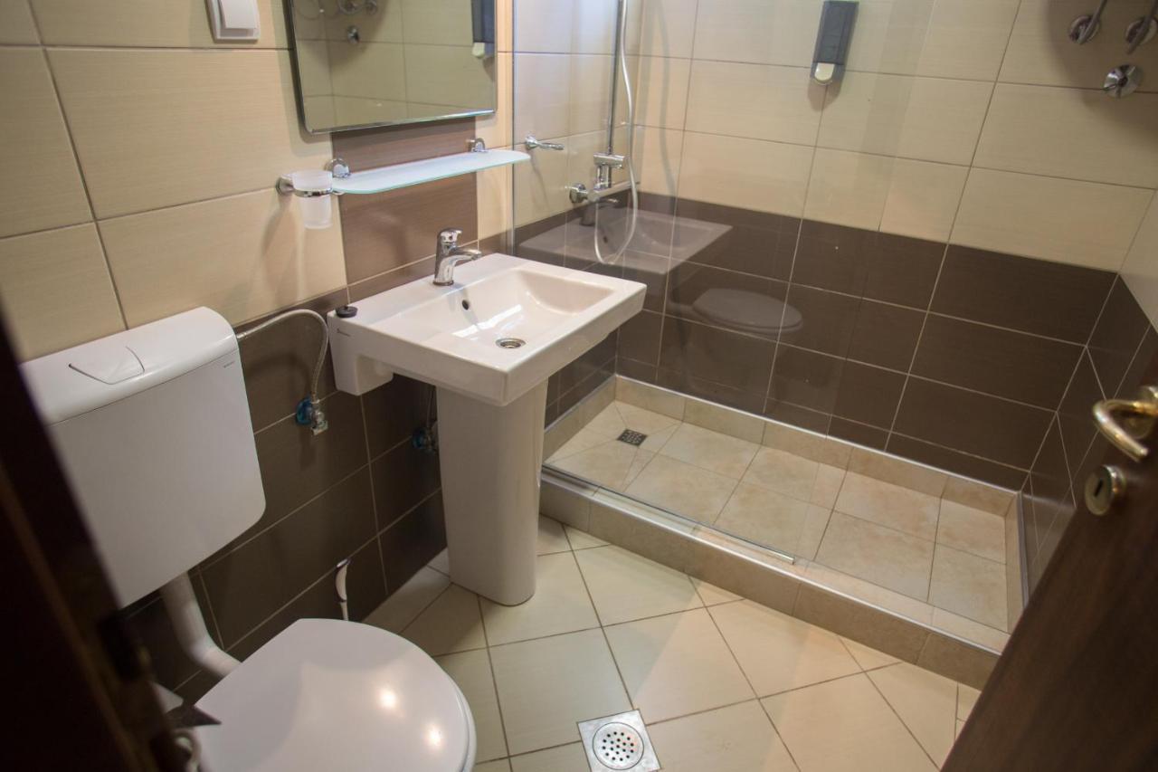Apartments Vesna 티바트 외부 사진