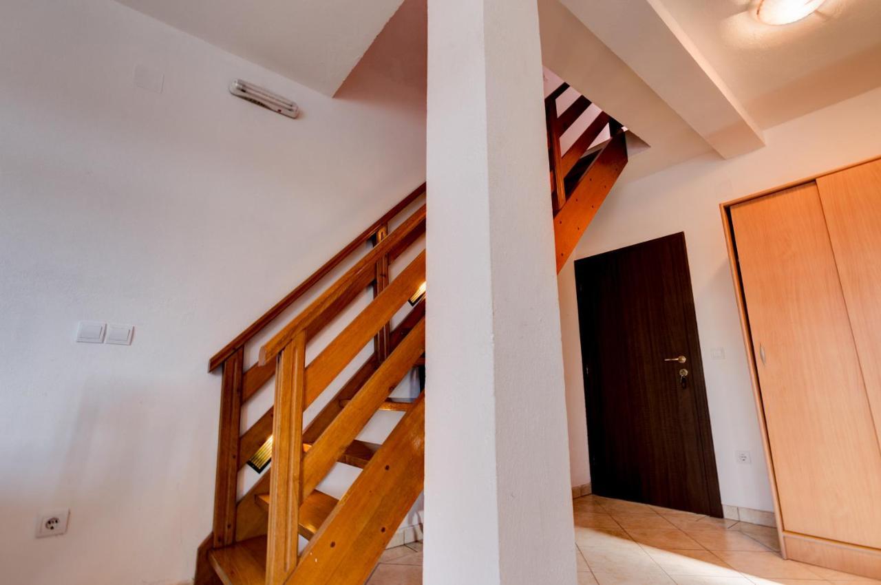 Apartments Vesna 티바트 외부 사진