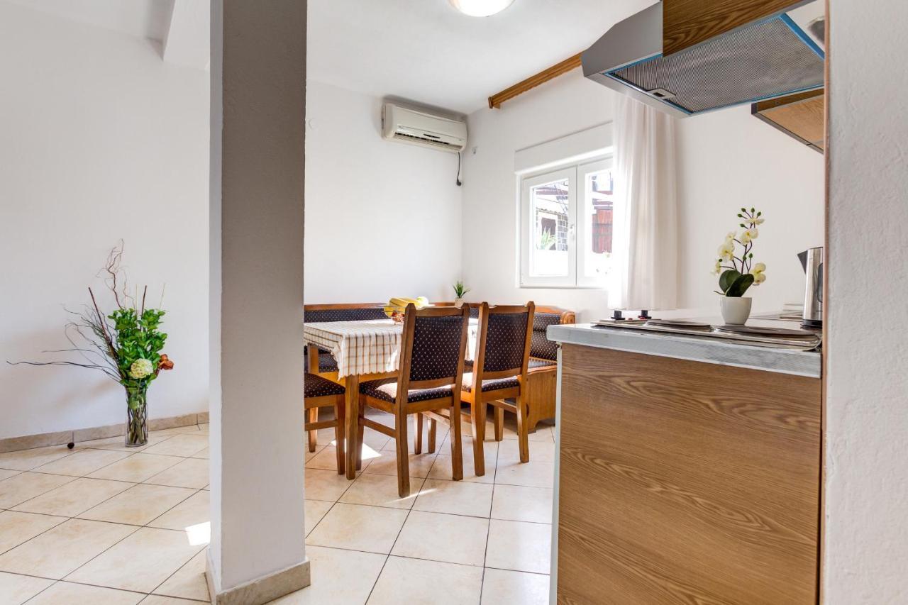 Apartments Vesna 티바트 외부 사진