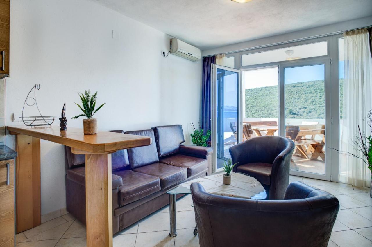 Apartments Vesna 티바트 외부 사진