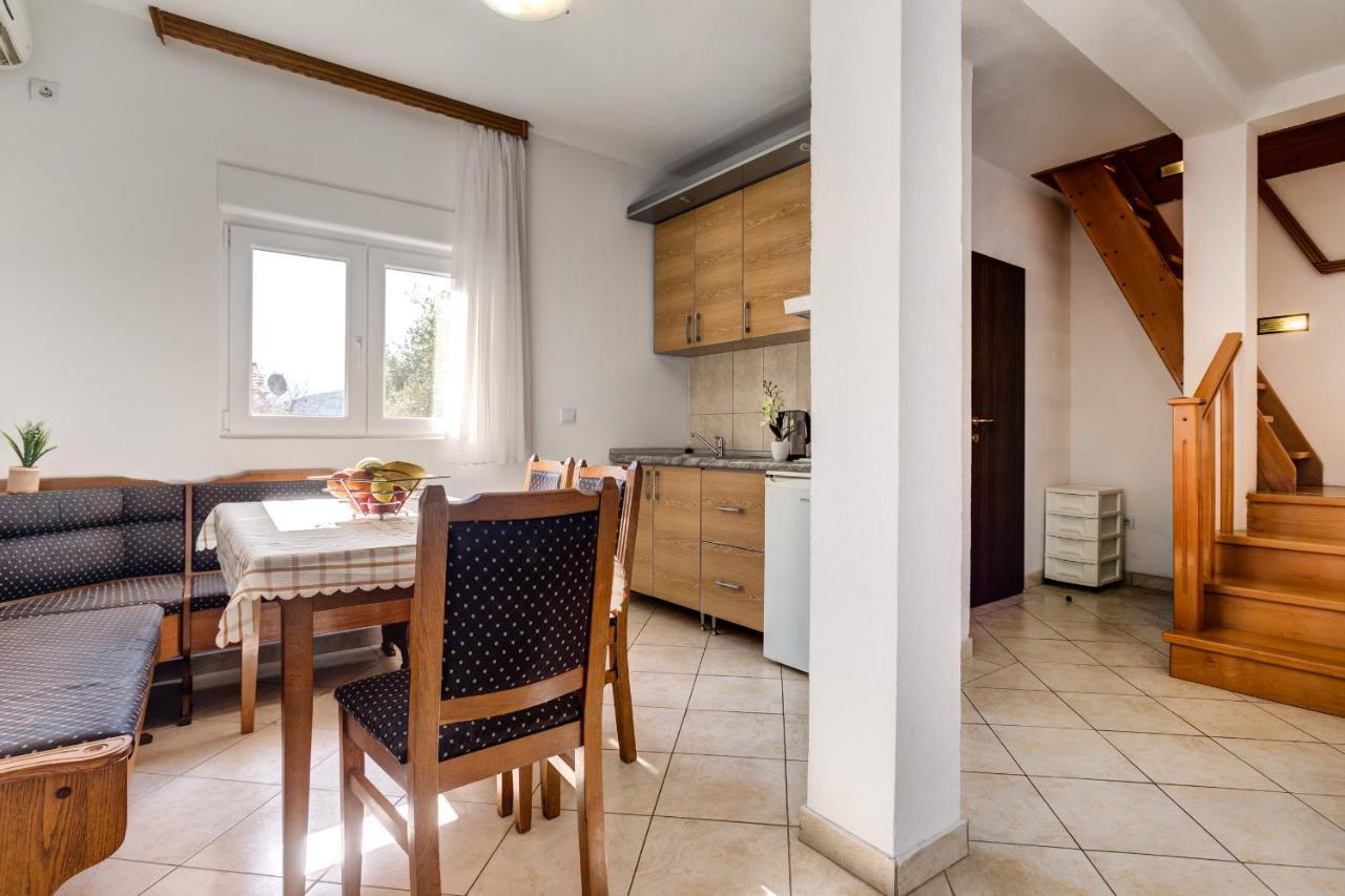 Apartments Vesna 티바트 외부 사진