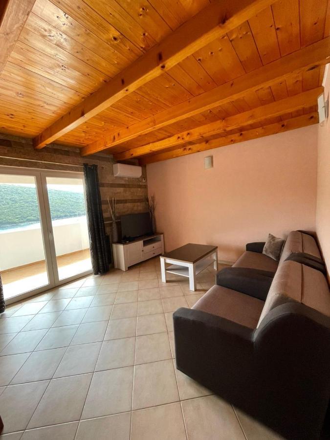 Apartments Vesna 티바트 외부 사진