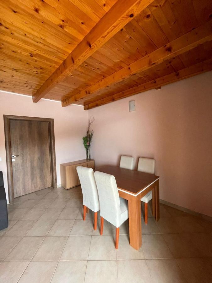 Apartments Vesna 티바트 외부 사진