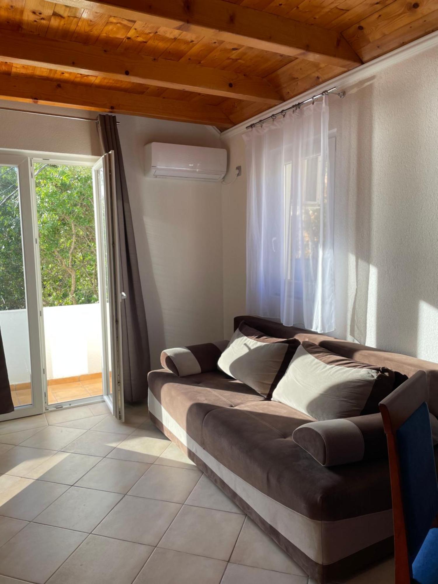 Apartments Vesna 티바트 외부 사진