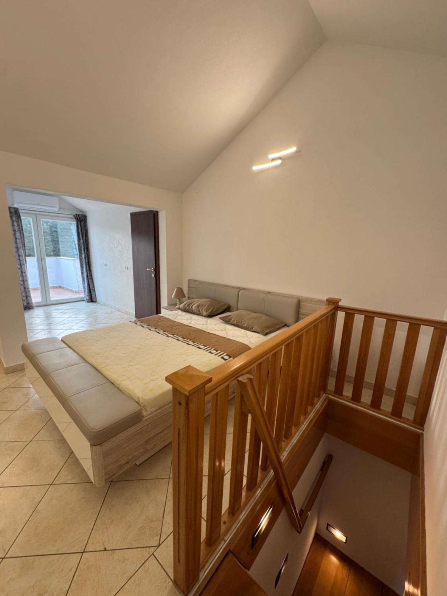 Apartments Vesna 티바트 외부 사진